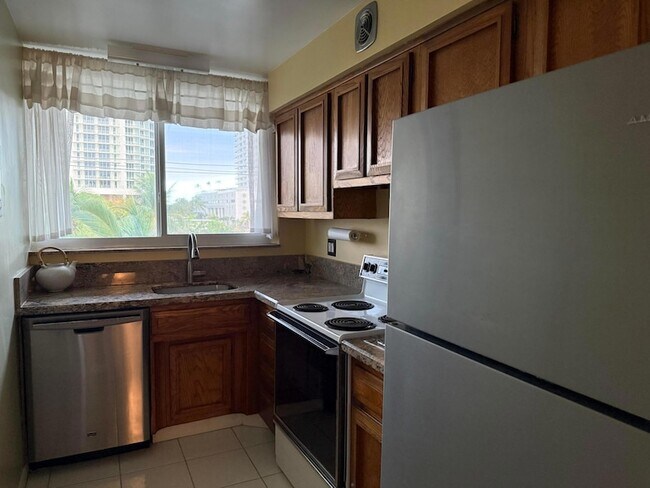 Photo - 524 Orton Ave Unit 403