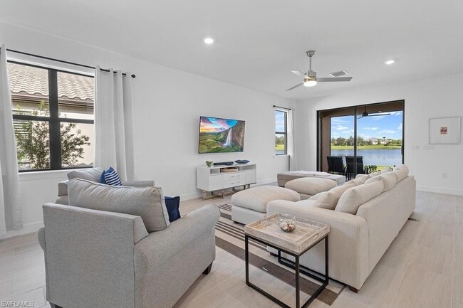 Photo - 5939 Gala Dr