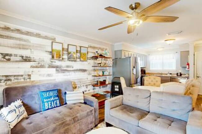 Photo - 924 W Beach Blvd Unit ID1364784P