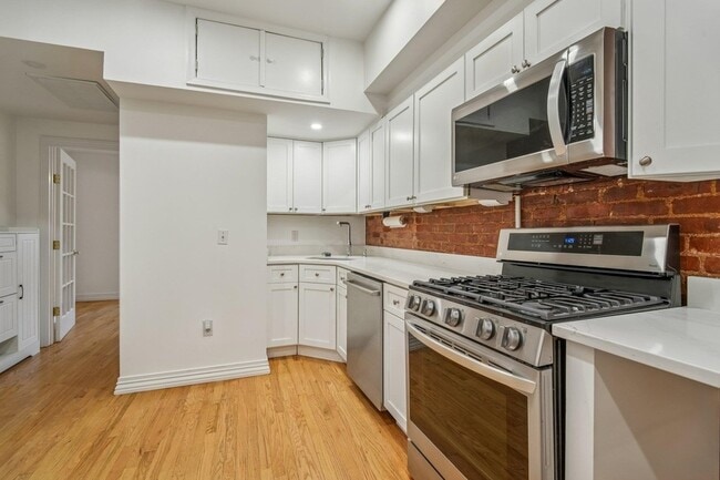 Photo - 815 Willow Ave Unit 2R
