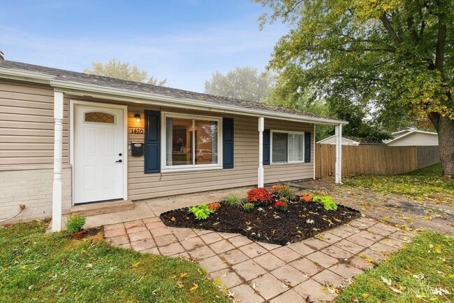 Photo - 1420 Broadview Ct