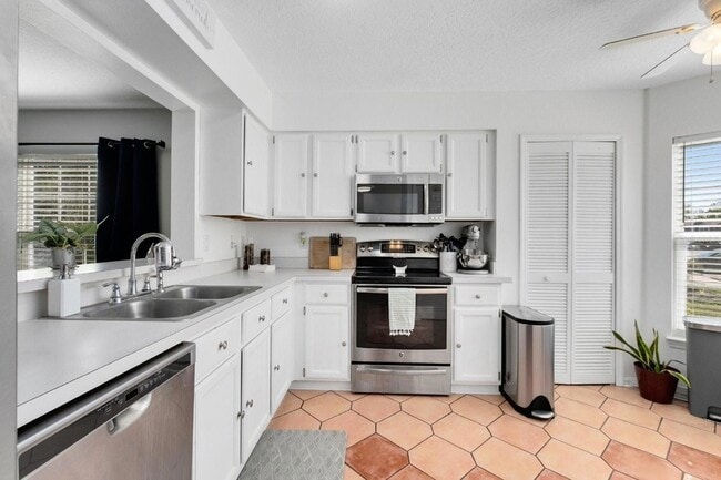 Photo - 4258 E Weeping Willow Cir