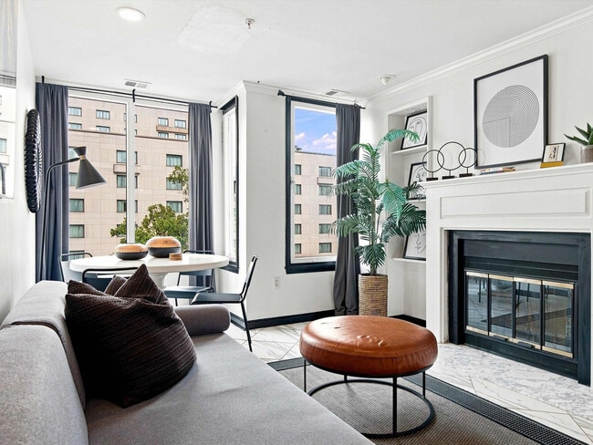 Building Photo - 1020 16th St NW Unit SI FL6-ID1238460P