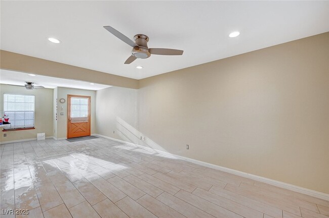 Photo - 5923 Laredo St