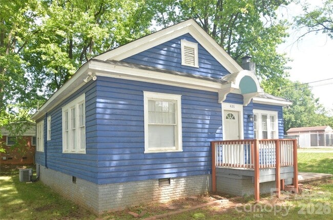 Photo - 4101 Gossett Ave