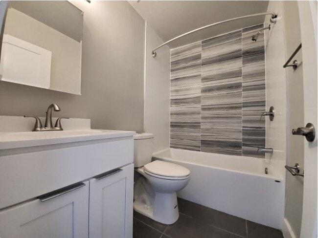 Photo - Emerson Flats