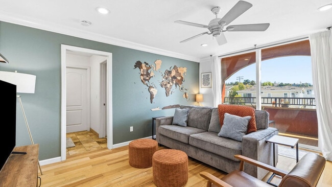 Photo - 860 Turquoise St Unit SI FL3-ID1568497P