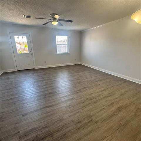 Photo - 1600 Newport Pl