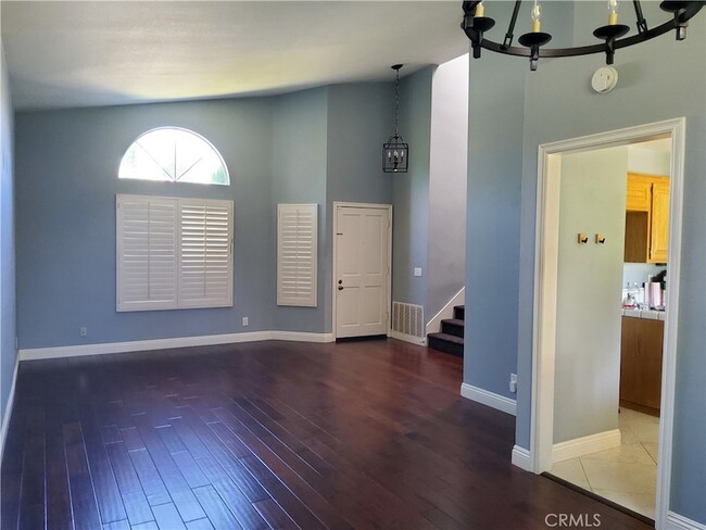 Photo - 25540 Pembrook Pl