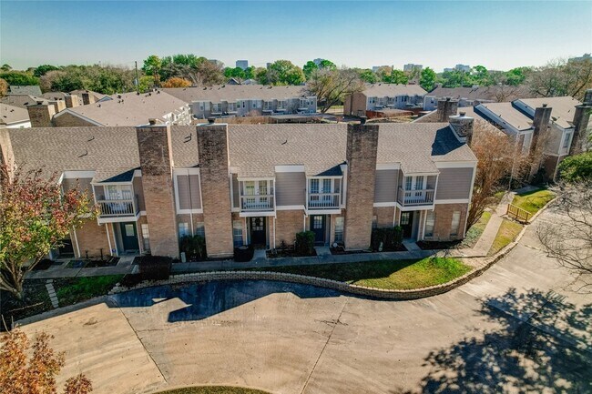 Photo - 11710 Southlake Dr Unit 40