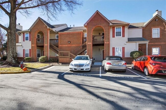 Photo - 901 Gas Light Ln