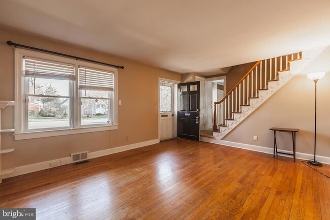 Photo - 23 Sunset Rd