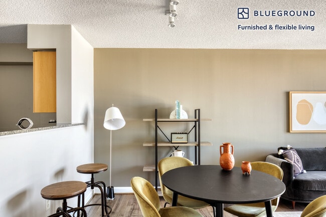 Photo - 4835 Cordell Ave Unit SI FL7-ID597