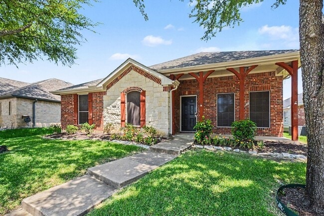 Photo - 1707 Briarhollow Dr