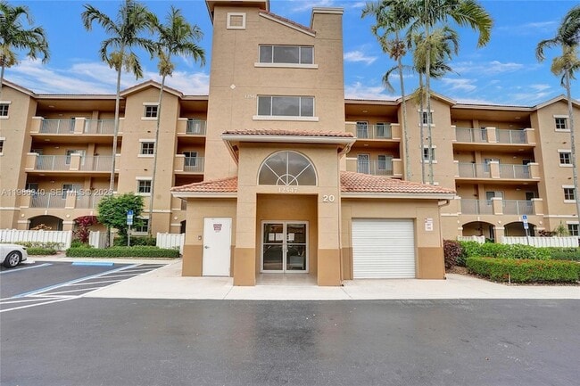 Photo - 12547 Imperial Isle Dr Unit 206