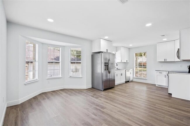 Photo - 7328 Janita Dr