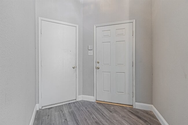 Photo - 2704 Mountain Lion Dr