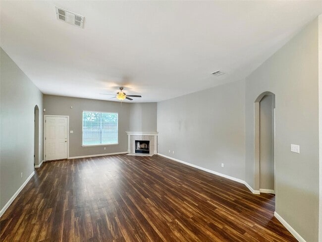 Photo - 800 Orchard St