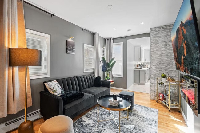 Photo - 32 E 44th St Unit ID1317365P