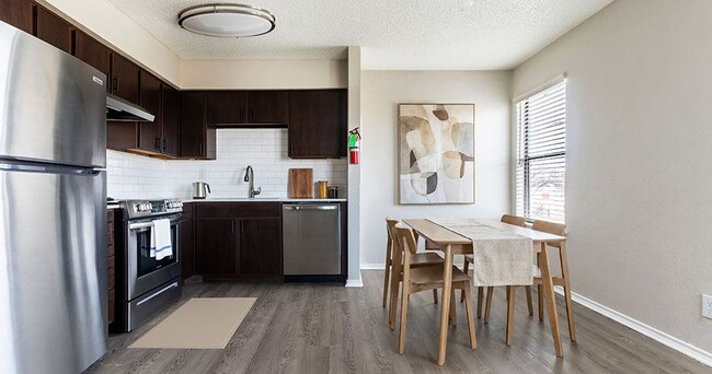 Photo - Creekside Apartment Homes
