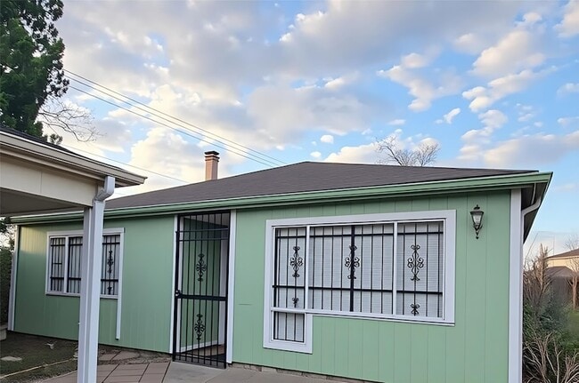 Photo - 13146 Newbrook Dr