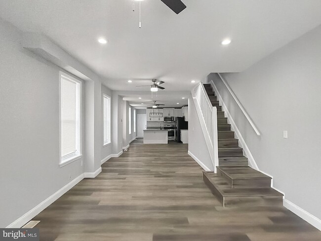 Photo - 733 N Linwood Ave