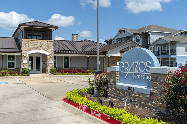 Photo - Brazos Crossing