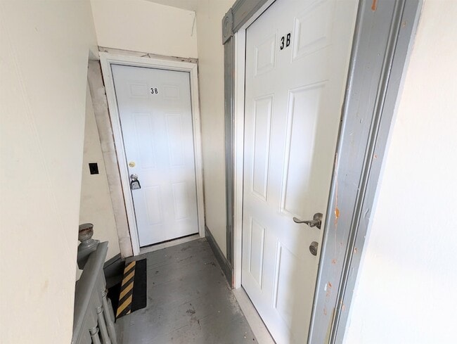 Photo - 400 Cliff St Unit 3