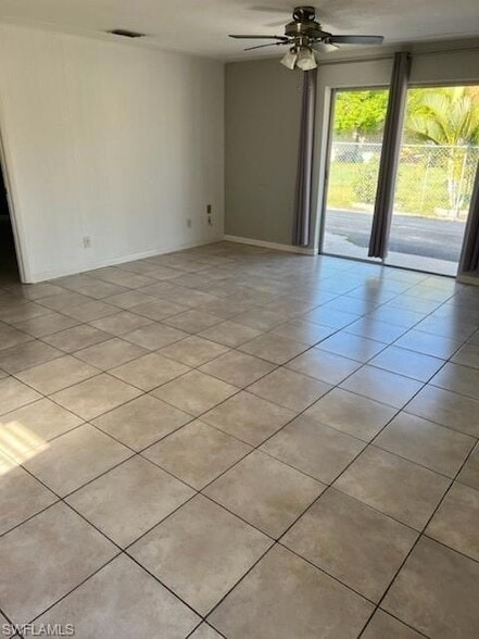 Photo - 690 109th Ave N