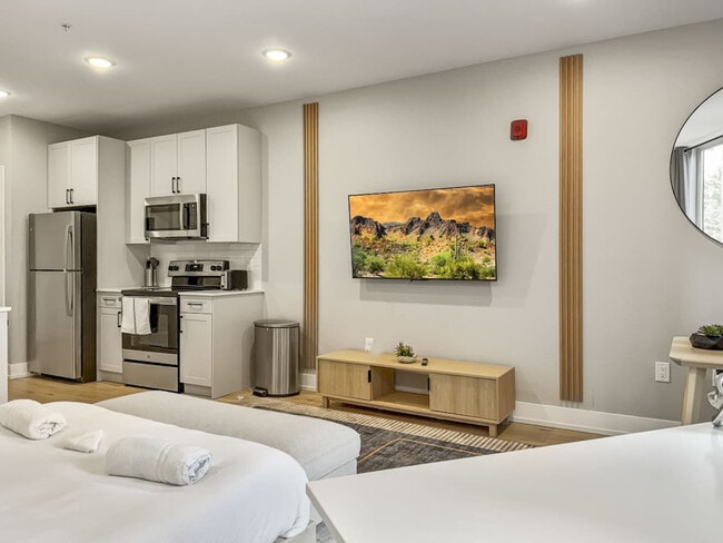 Photo - 626 N Delaware Ave Unit ID1055912P