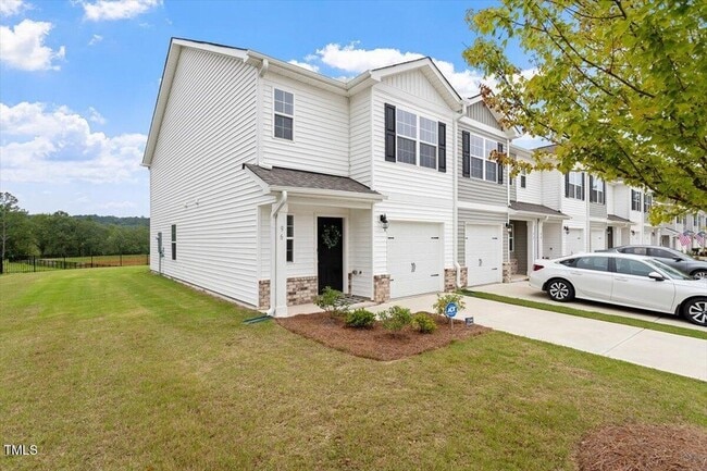 Building Photo - 96 March Crk Dr