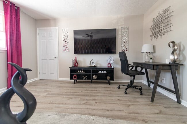 Photo - 308 Denny Cir Unit SI ID1609618P