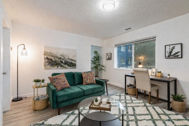 Building Photo - 1816 S G St Unit SI ID1045873P