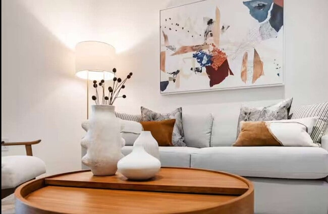 Photo - 239 SW 9th St Unit FL5-ID1328105P