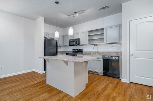 Building Photo - Overlook at Stone Oak Park Apartments