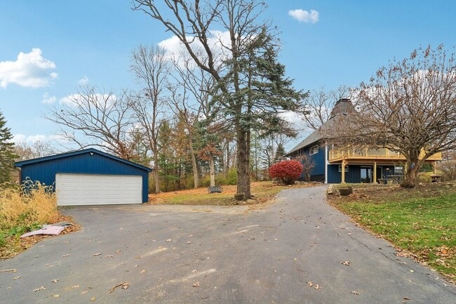 Photo - 23460 W N Lakewood Ln