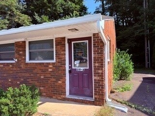 Building Photo - 519 E Main St
