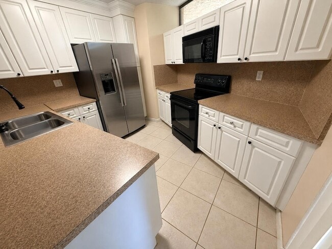 Photo - 8255 Severn Dr