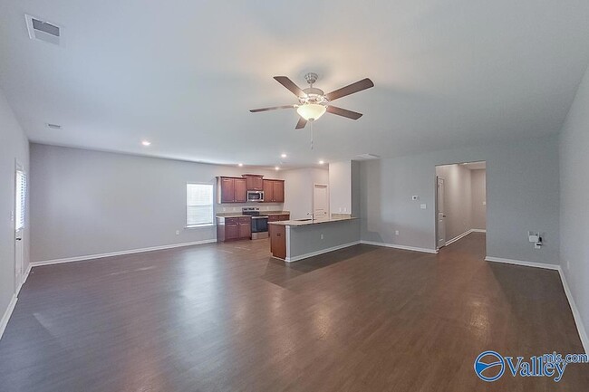 Photo - 1139 Freedom Pkwy