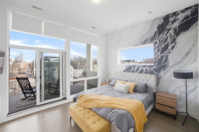 Photo - 2048 W Chicago Ave Unit ID1244903P