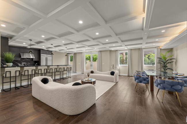 Photo - Chateau Century