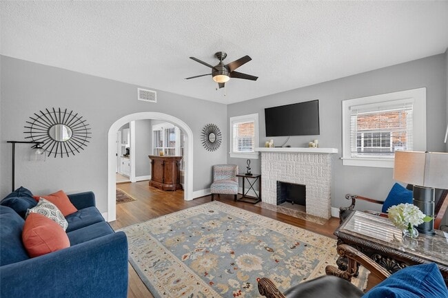 Photo - 1824 Rosedale St Unit B