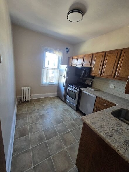 Photo - 51-23 47th St