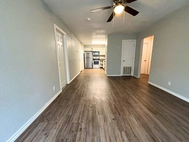 Photo - 1713 NW Irwin Ave