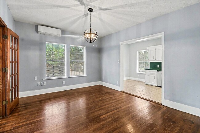 Photo - 5121 Polk St Unit 1
