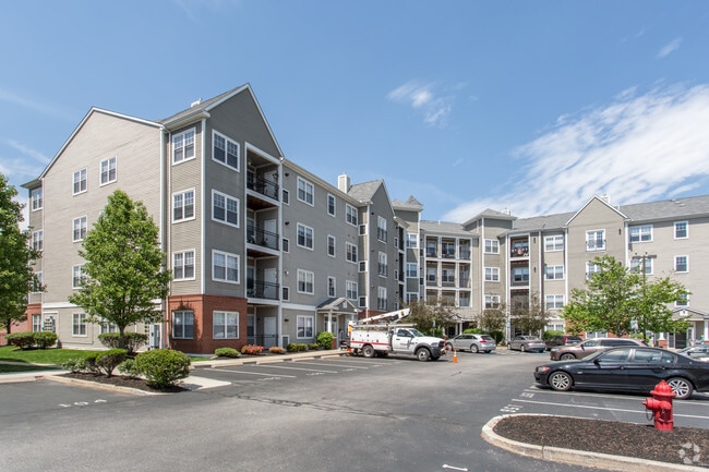 53 Cedar (Building #3) - Washington Crossing Apartments