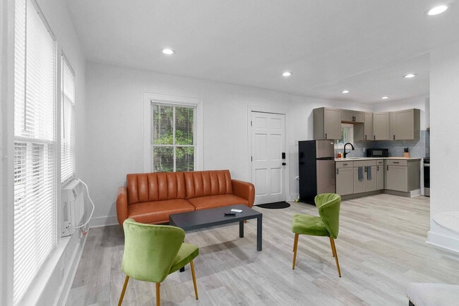 Photo - 412 Harwood St Unit ID1094307P