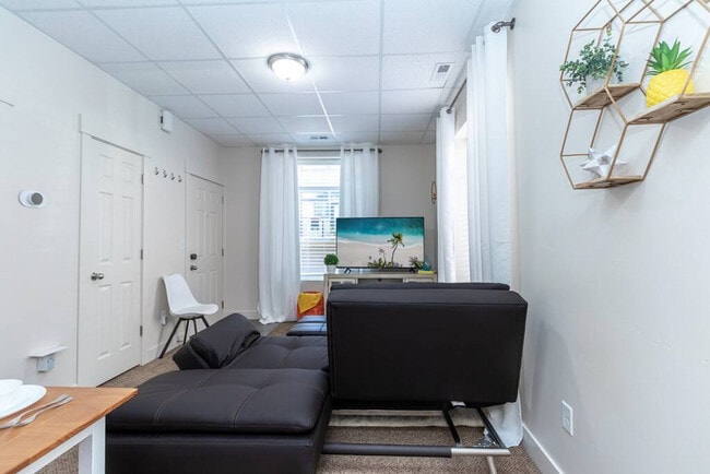 Photo - 676 Markea Ave Unit SI ID1071590P
