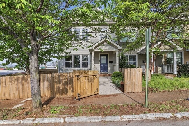 Building Photo - 1089 Park Ave