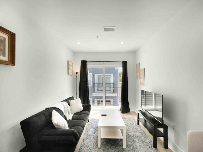 Photo - 915 Allison St NW Unit SI ID1573080P